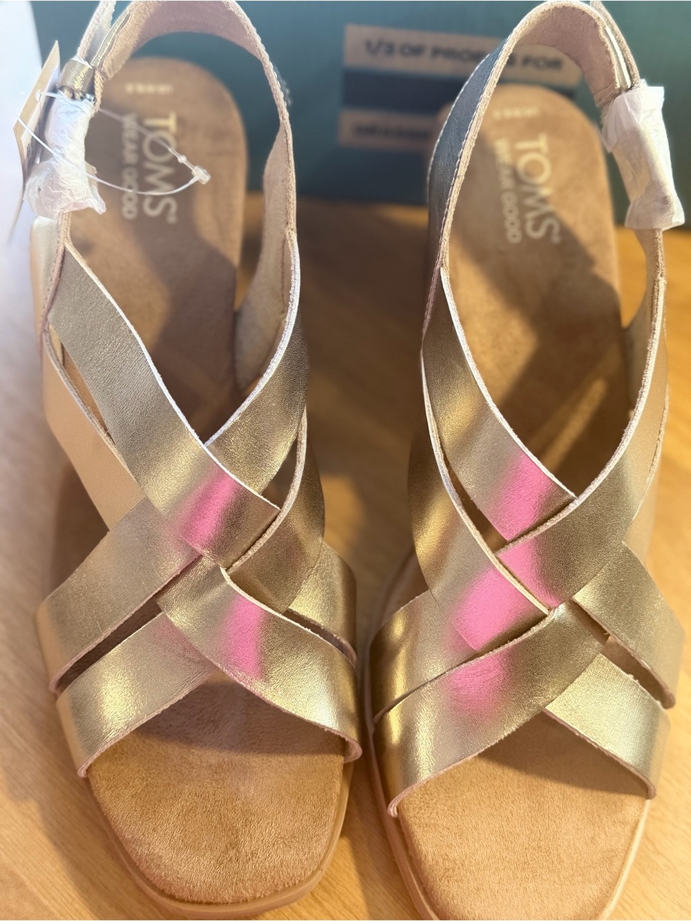 Toms Women's Metallic Gold Crisscross Slingback Sandals New 8.5
